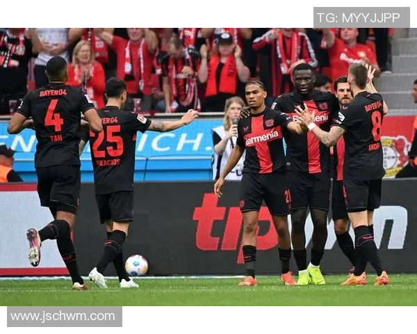 足球后卫能否打破传统成就球星地位的探讨与挑战